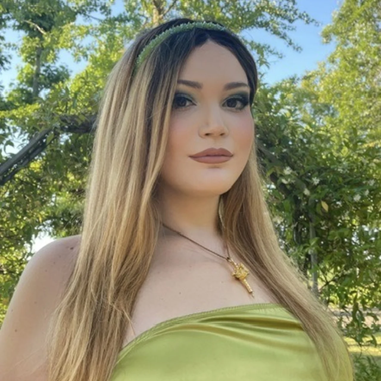 Chantal cocciolo - OnlyFans model