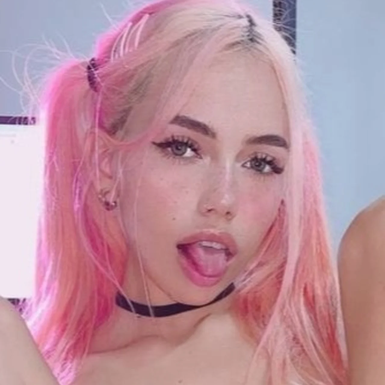 Cherry Lu🍒 - OnlyFans model