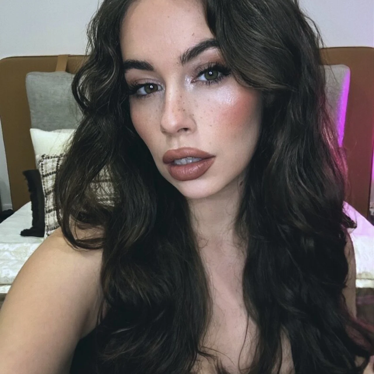 Goddess Sky - OnlyFans model