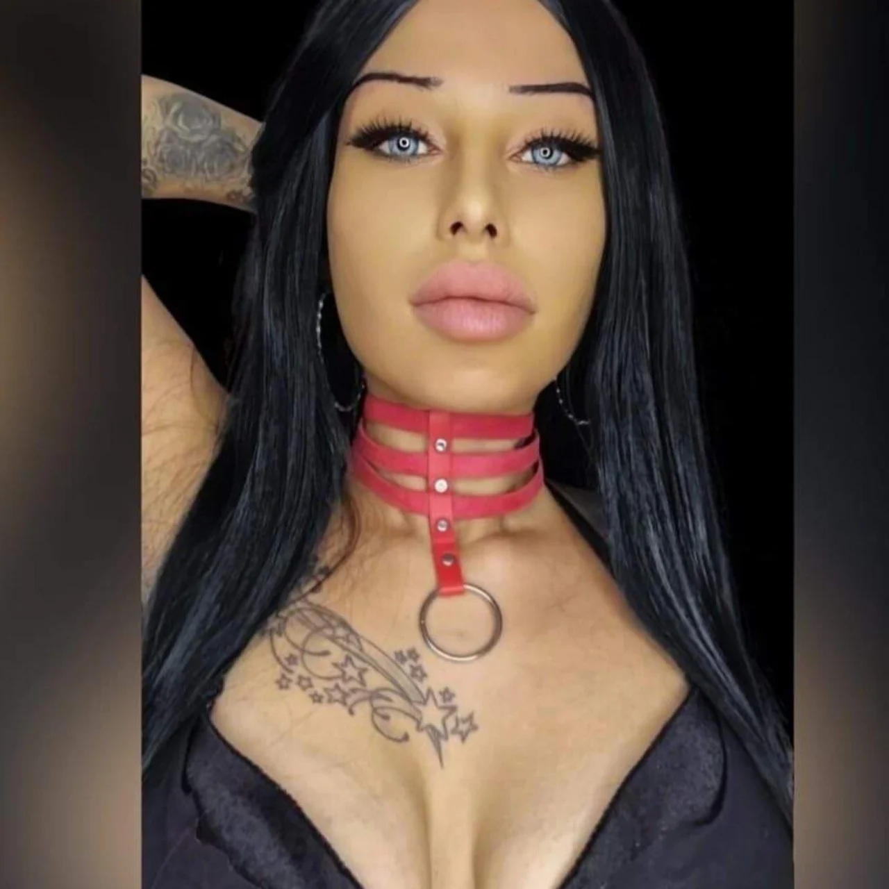 🇨🇴Chrιstιᥒᥲ Chᥲgᥙᥲᥣᥲ 𝐎𝐟𝐟𝐢𝐜𝐢𝐚𝐥 - OnlyFans model