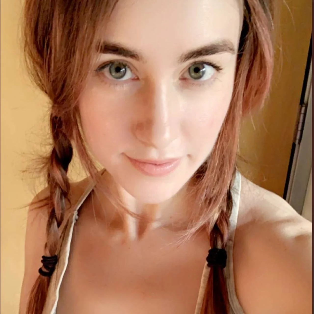 clara 🧚🏻‍♀️ ☆。.:*・°☆ - OnlyFans model