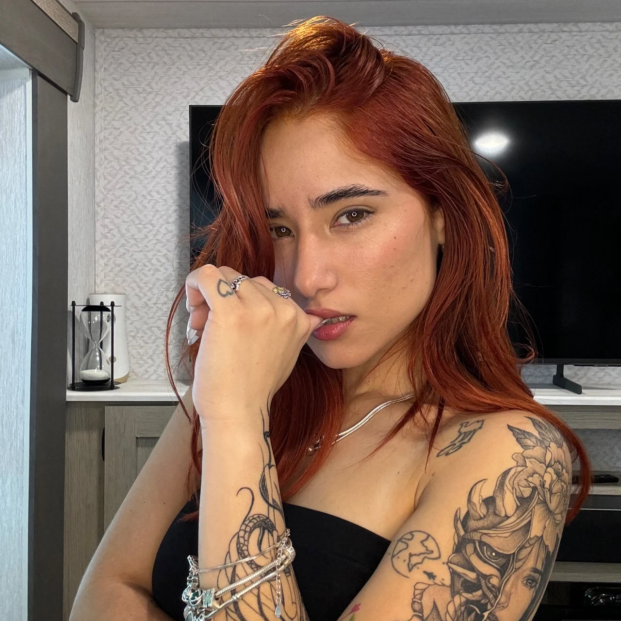 Cosipanda51 - OnlyFans model