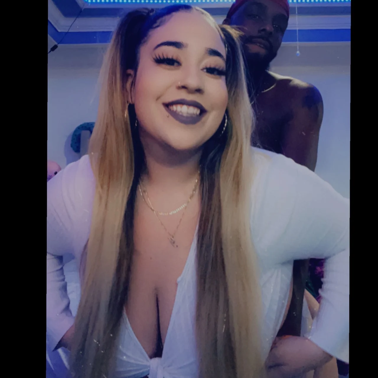 Cuban Creaming with 4HUNNIT - OnlyFans model