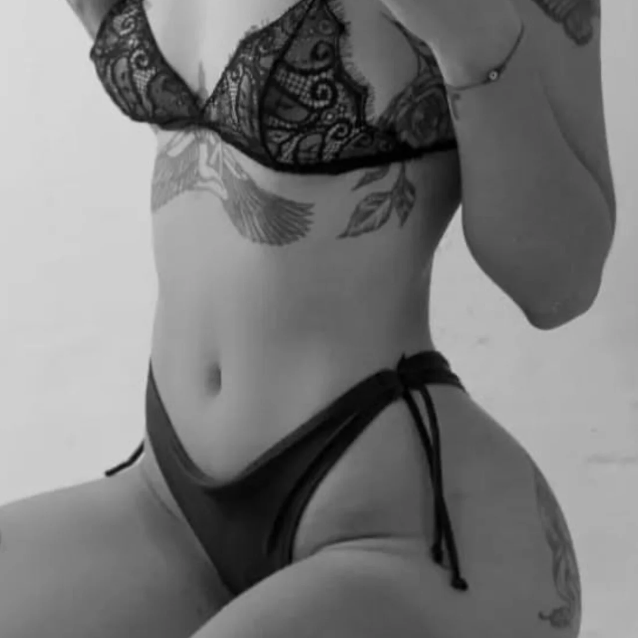 Cubanitas - OnlyFans model