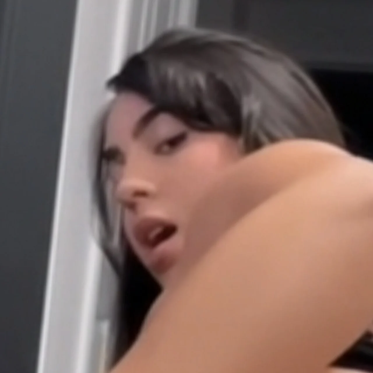 Cubanmami787 - OnlyFans model