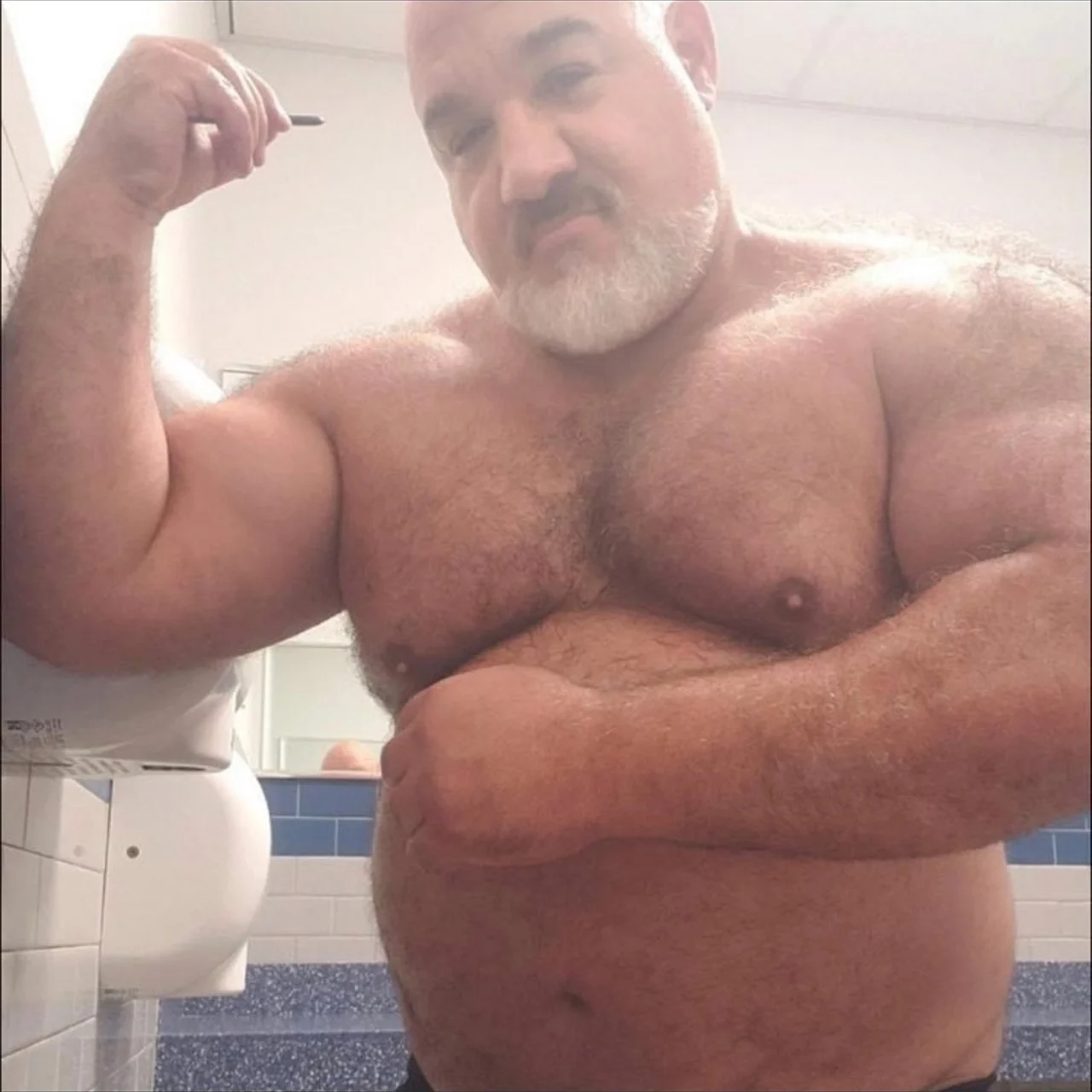 Daddy Bear 69 - OnlyFans model