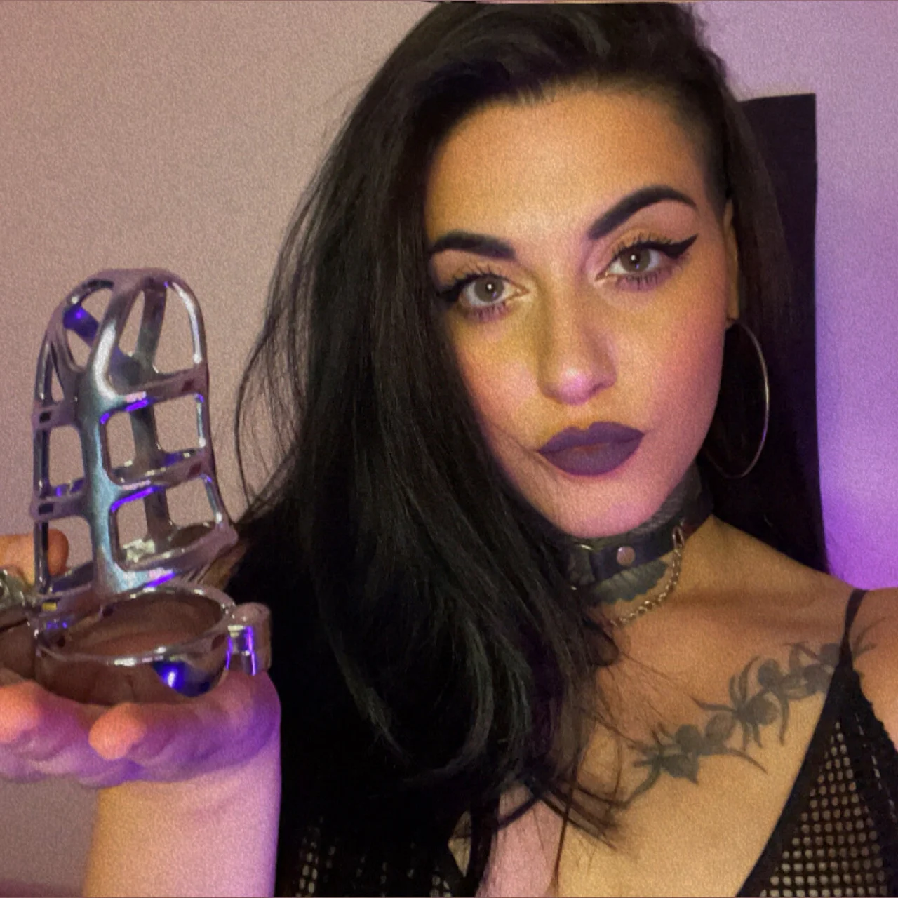 DAMN BRAT VIC  GODDESS 🖤🥀 - OnlyFans model