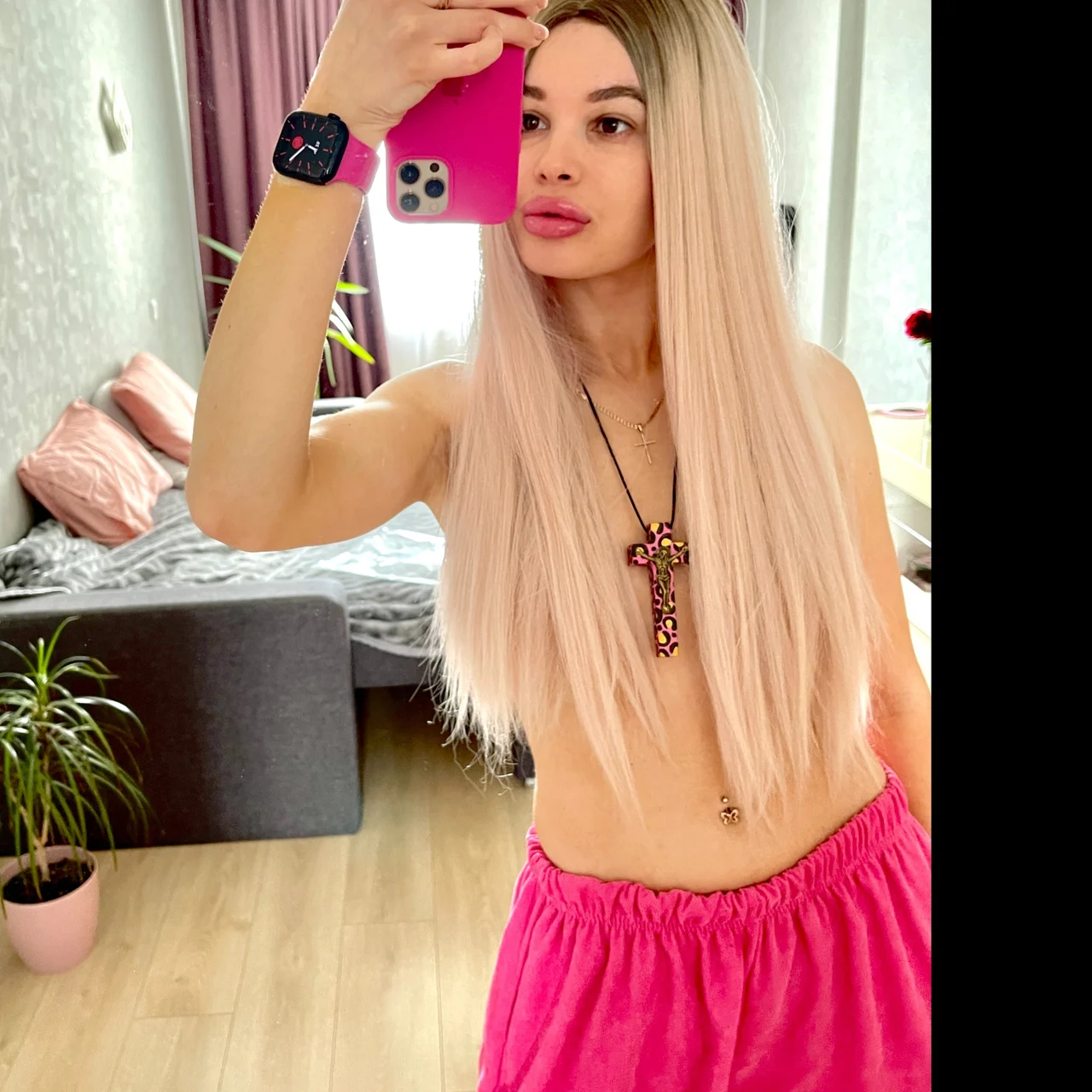 Darling Margaret - OnlyFans model