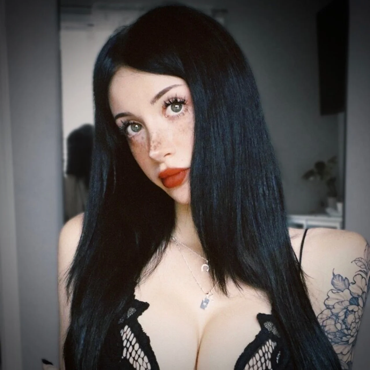 Jade Fae - OnlyFans model