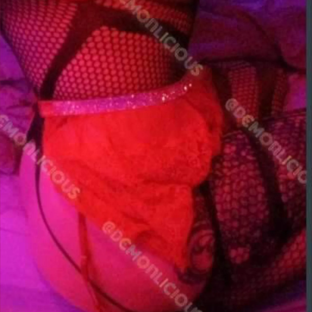 𝐒𝐮𝐠𝐚𝐫 𝐁𝐮𝐧𝐧𝐢 😈 - OnlyFans model