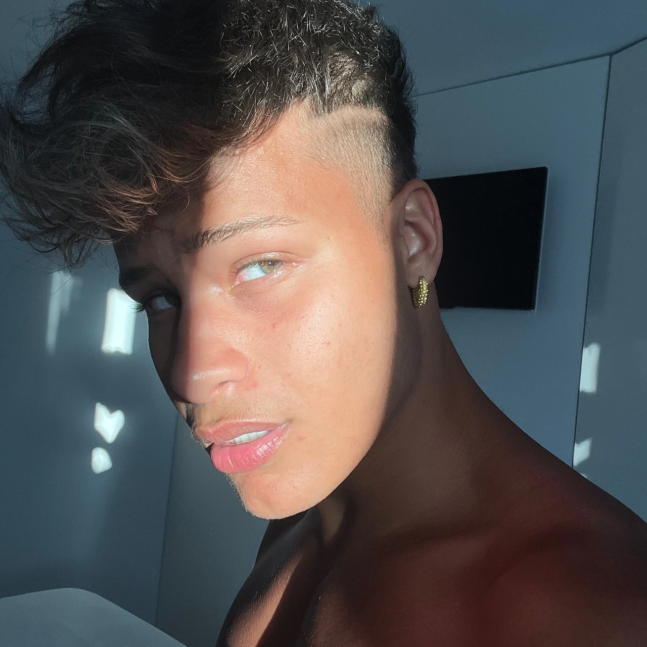 Denis Dosio - OnlyFans model