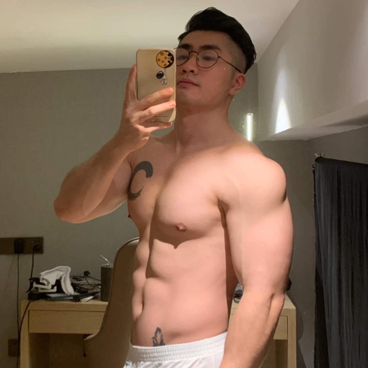 Derek - OnlyFans model
