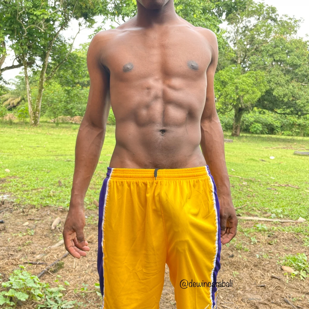 Dewin - OnlyFans model