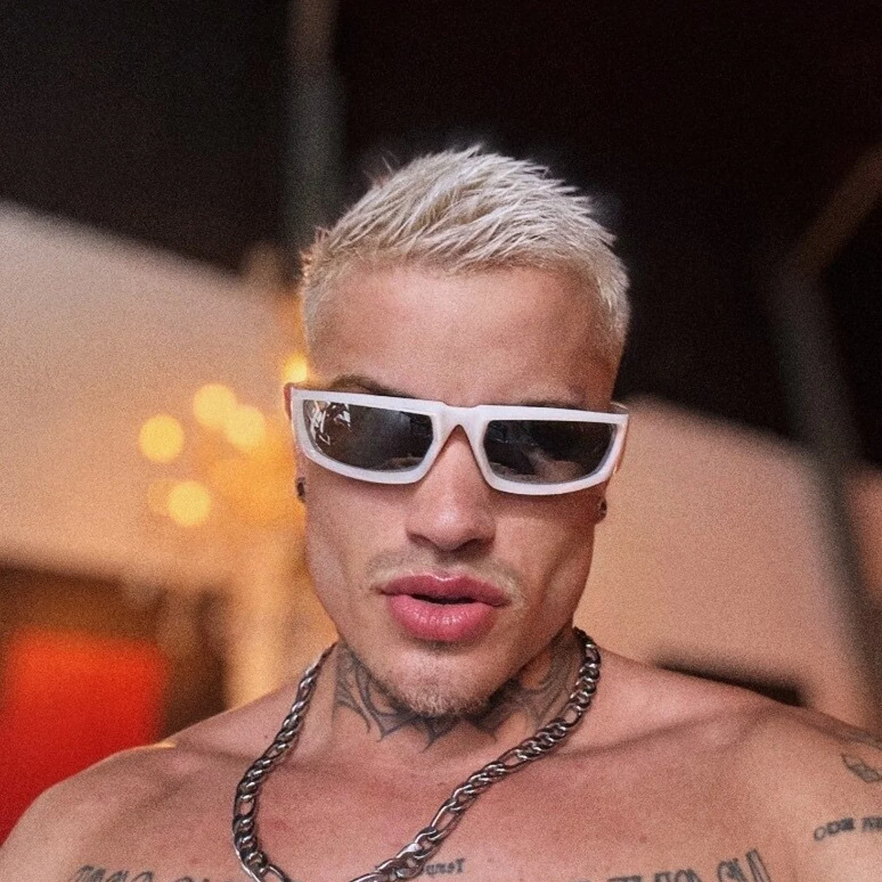 ᶻᴬᵞᴰ - OnlyFans model