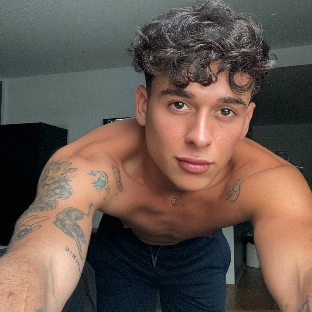 DIMITRY SIMONIT - OnlyFans model