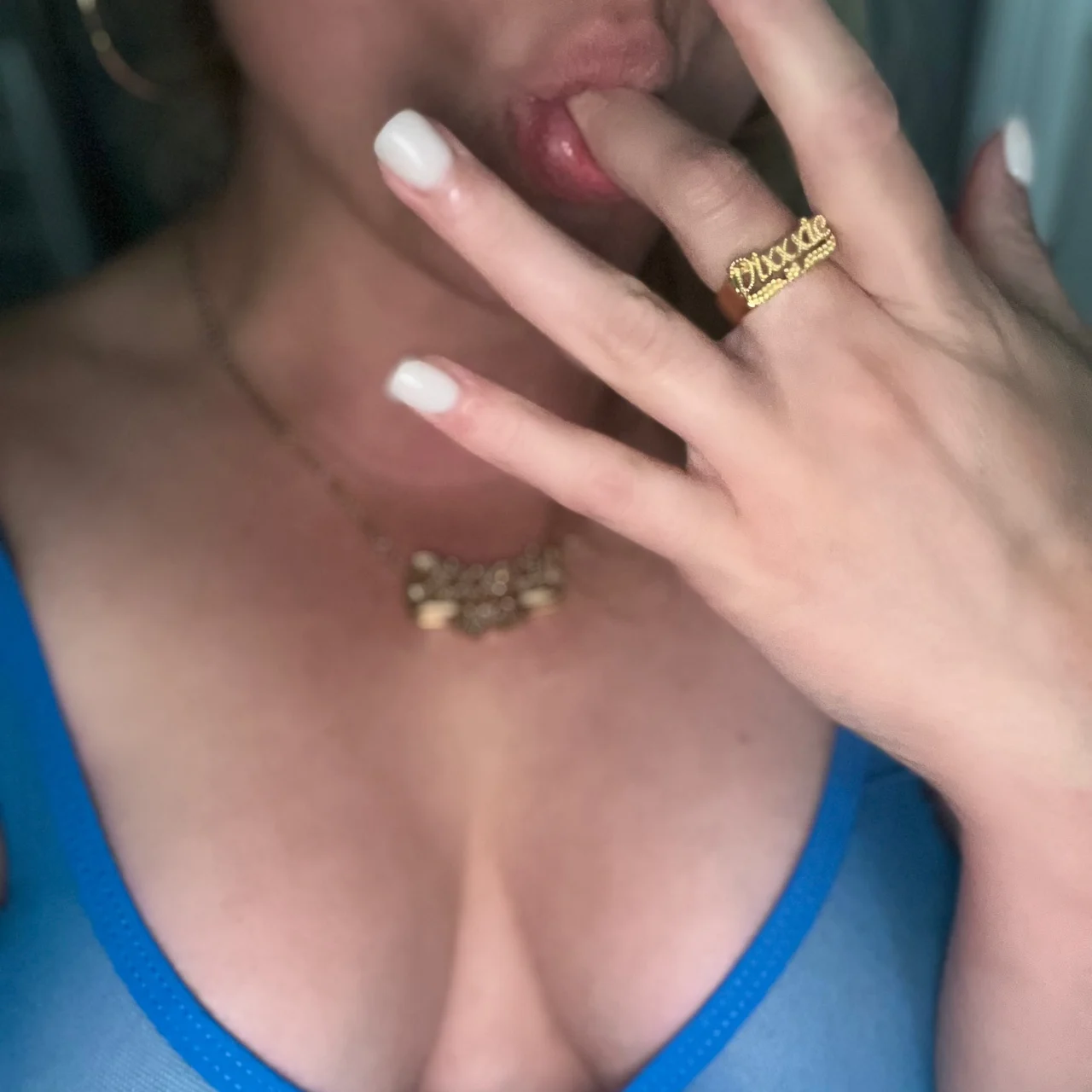 Dixxxie Bellz - OnlyFans model