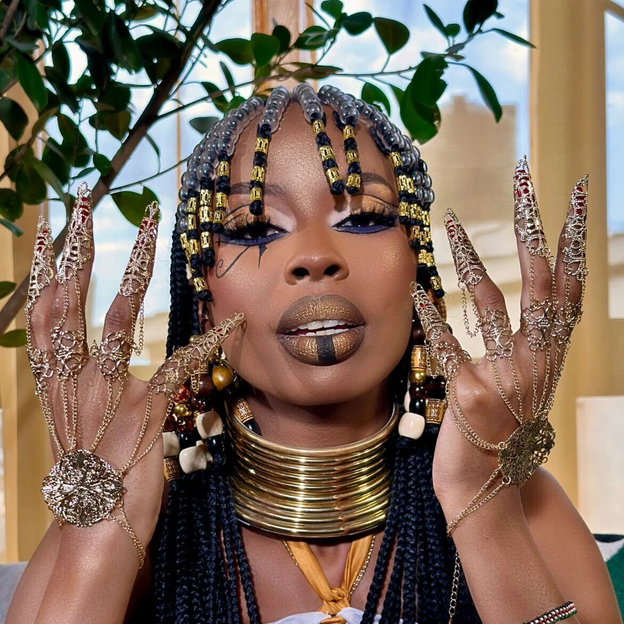 𝑷𝒆𝒕𝒊𝒕𝒆 𝑬𝒃𝒐𝒏𝒚 𝑵𝒂𝒐𝒎𝒊🤎 - OnlyFans model