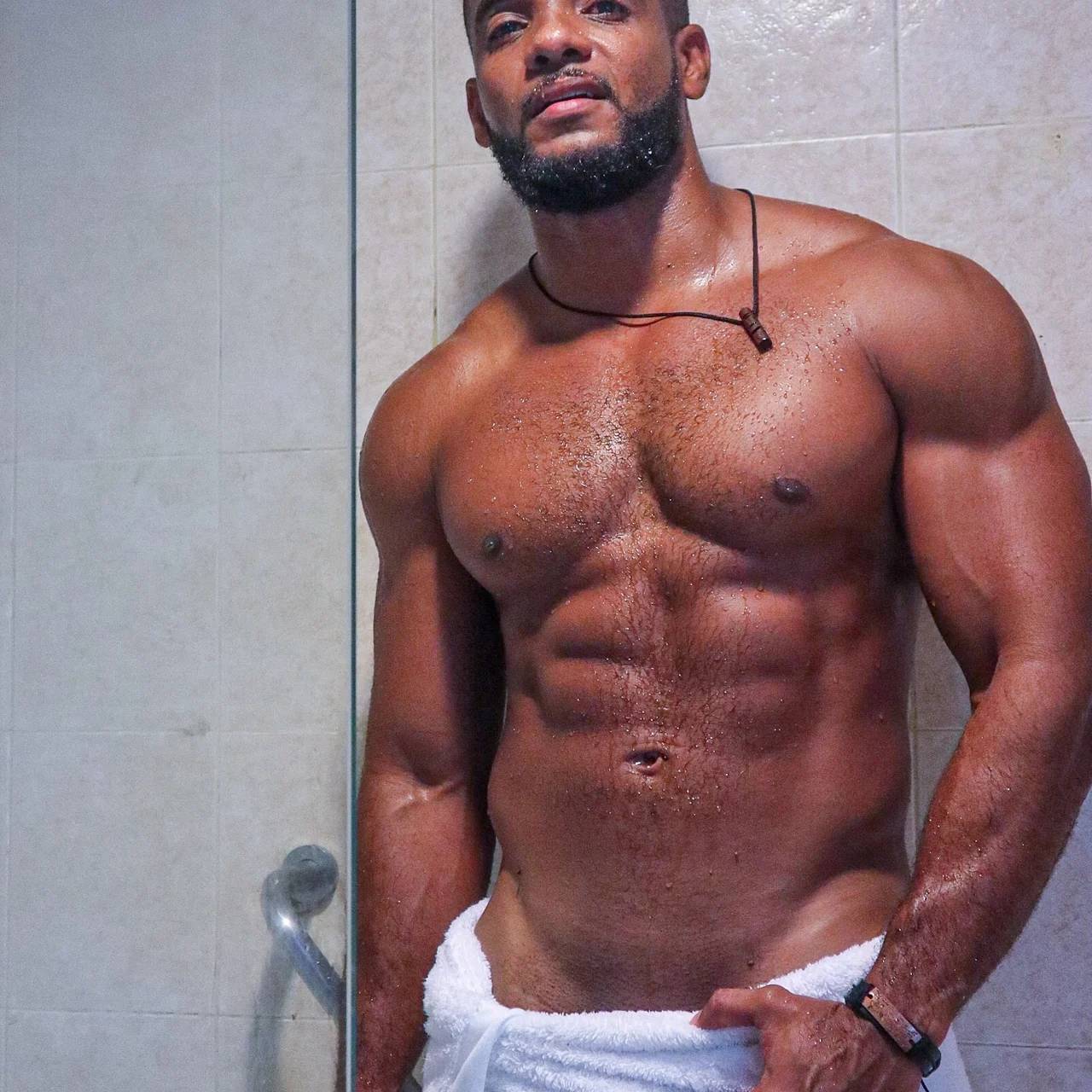 Edwynfree - OnlyFans model