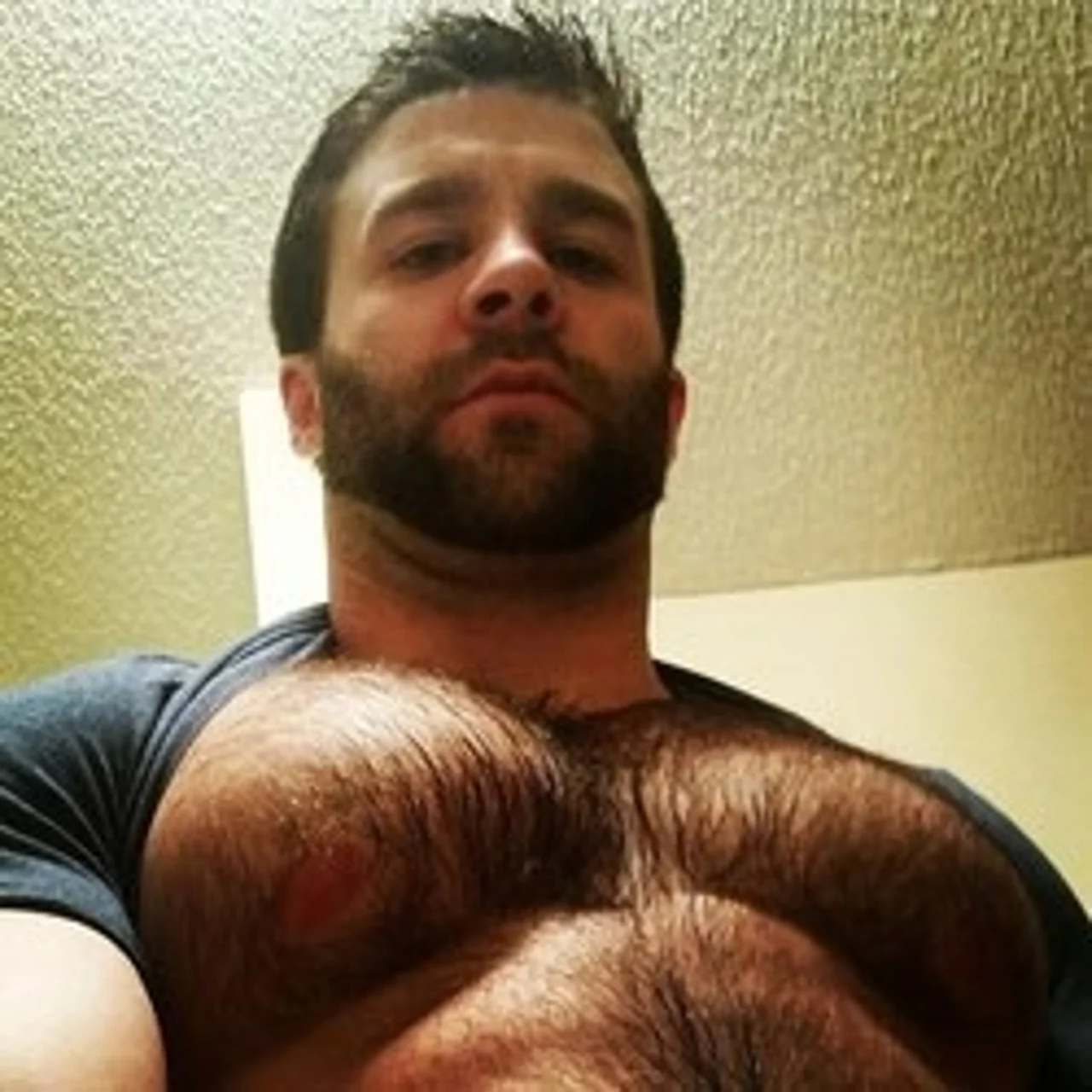 Effinswoldier - OnlyFans model