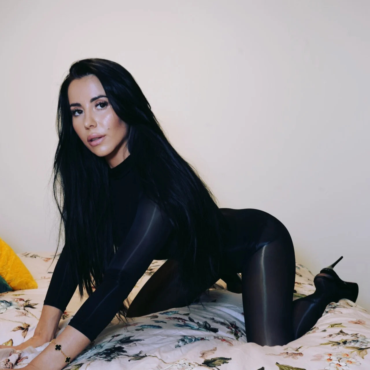 Elena - OnlyFans model