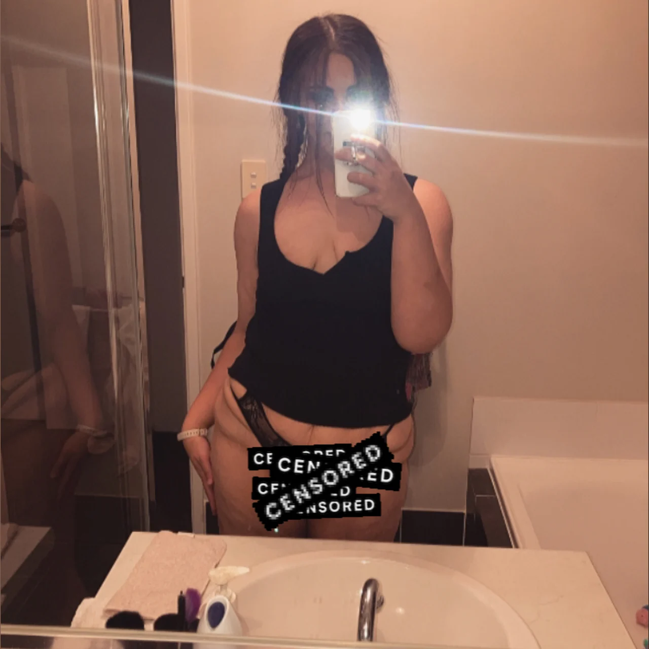 Elena Skye 🦋 - OnlyFans model