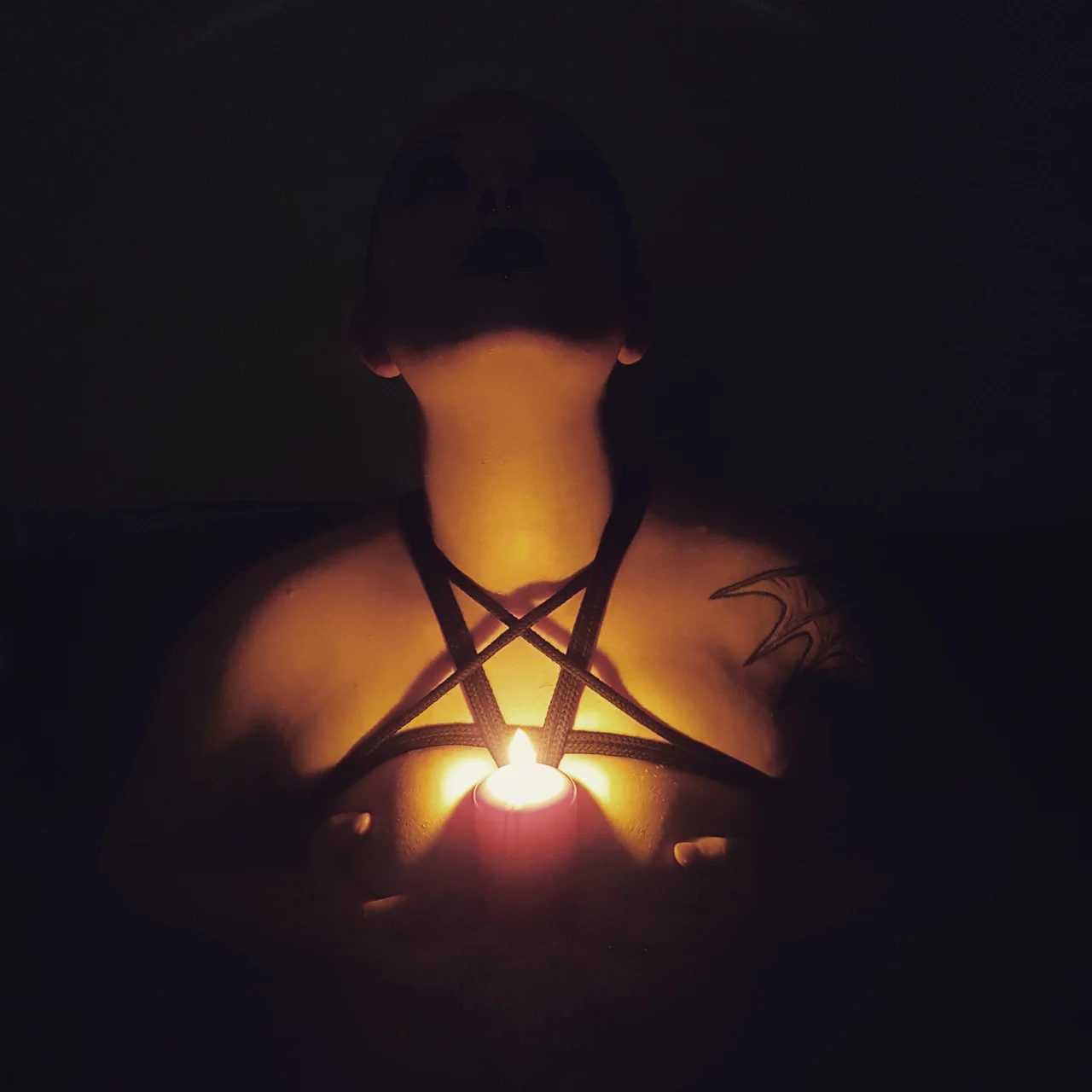 Elise Belladonna - OnlyFans model