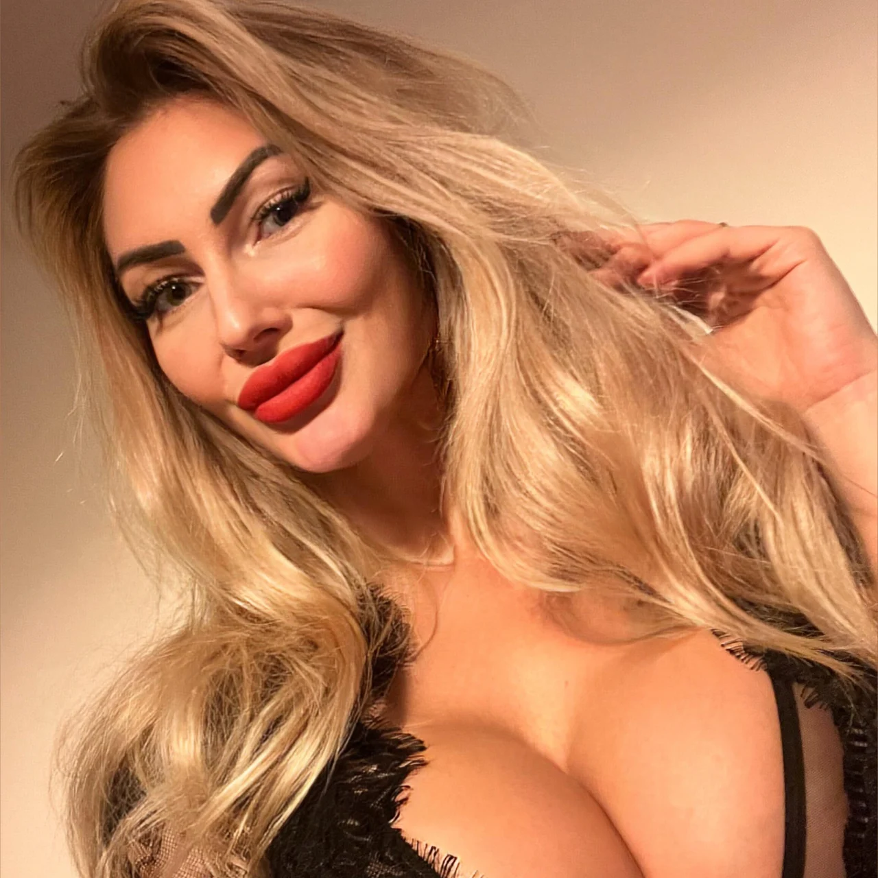 Emilia Rosner - OnlyFans model