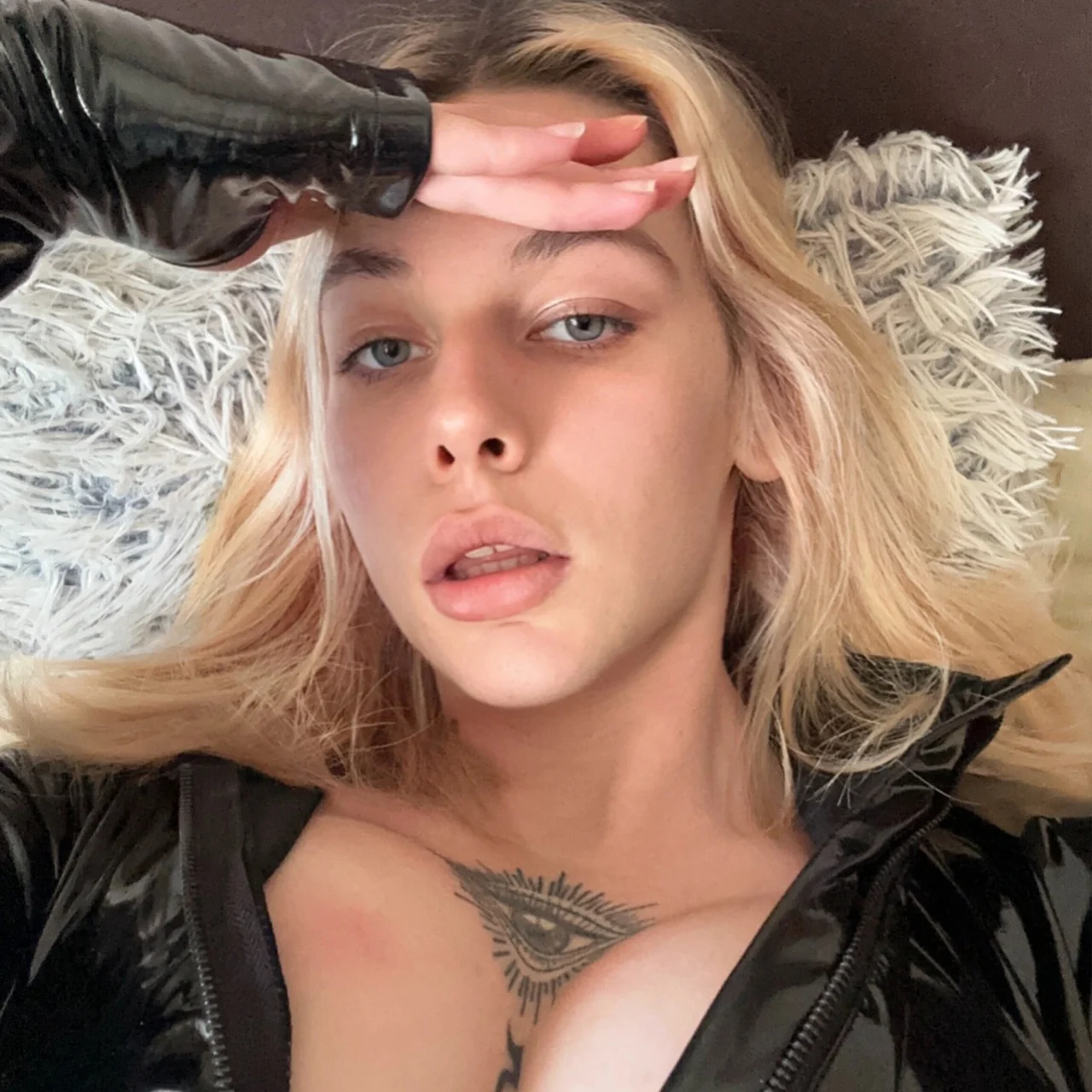 Emma - OnlyFans model