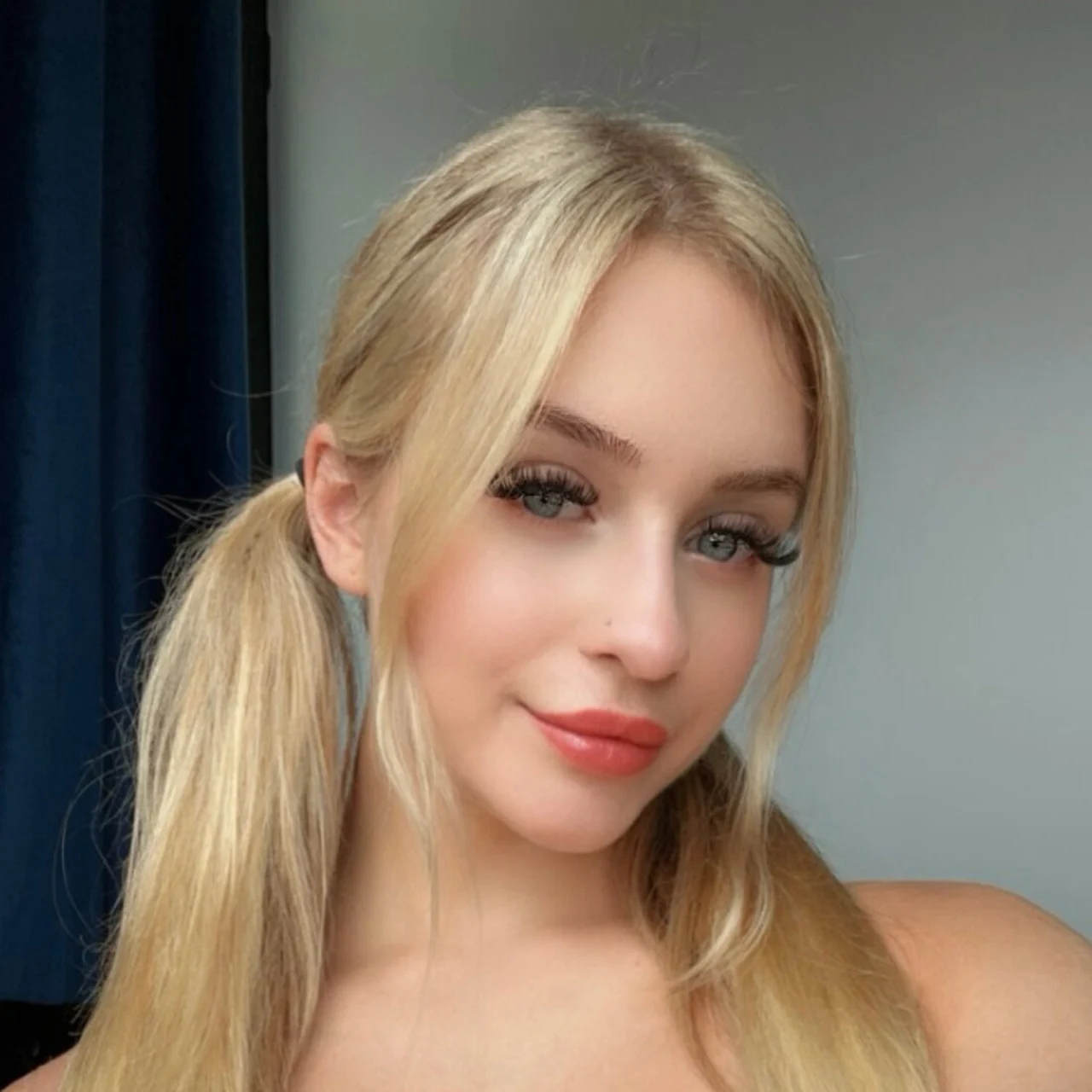 envyluna - OnlyFans model