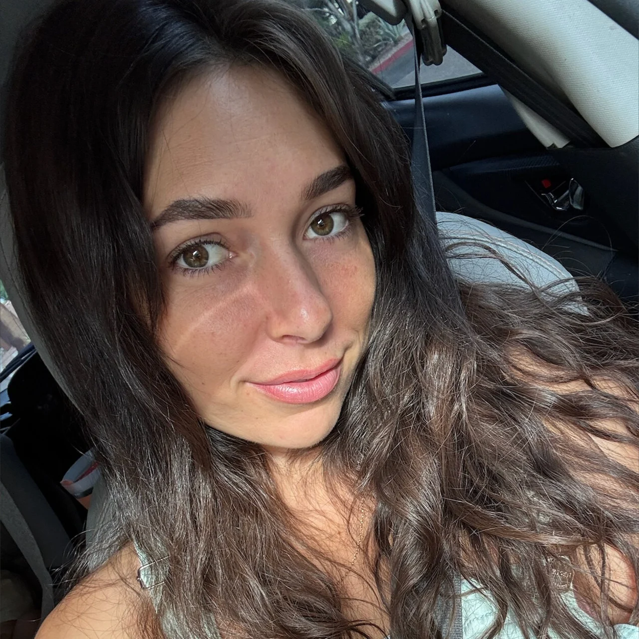 Erin Ashford - OnlyFans model