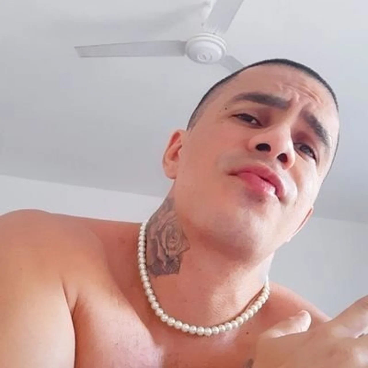 estebancoach - OnlyFans model