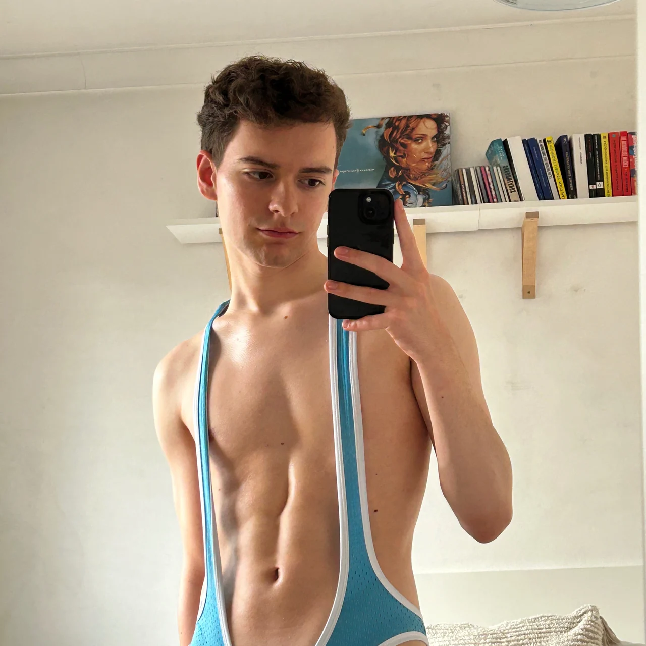 ethen - OnlyFans model