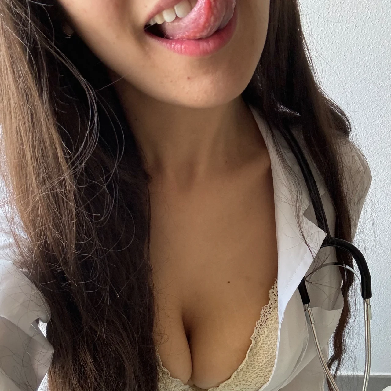 Eva Angeloni - OnlyFans model