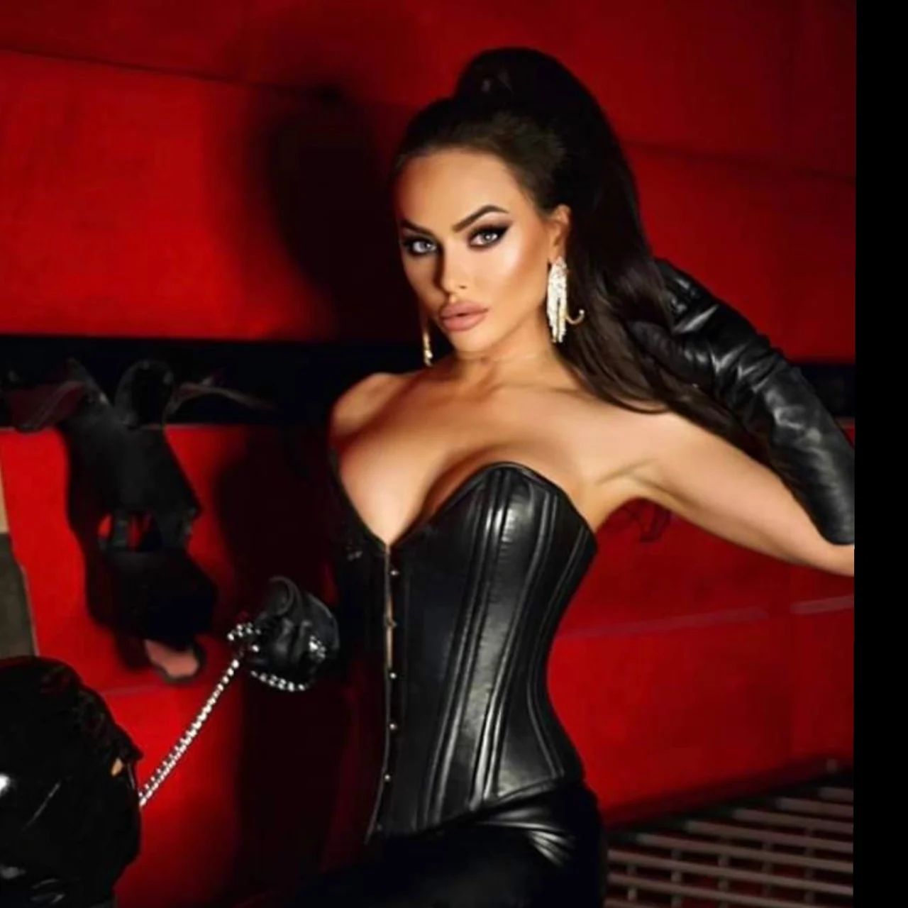 Evil Woman - OnlyFans model