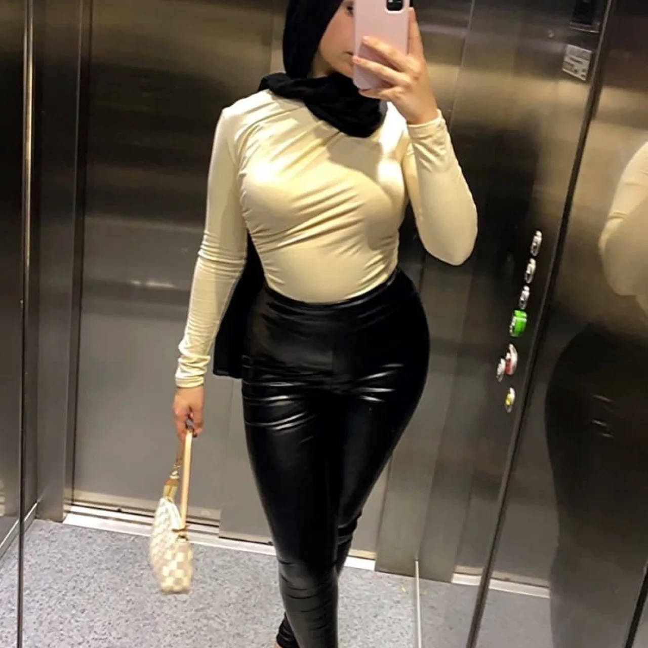 Fatima 🧕🏽 - OnlyFans model