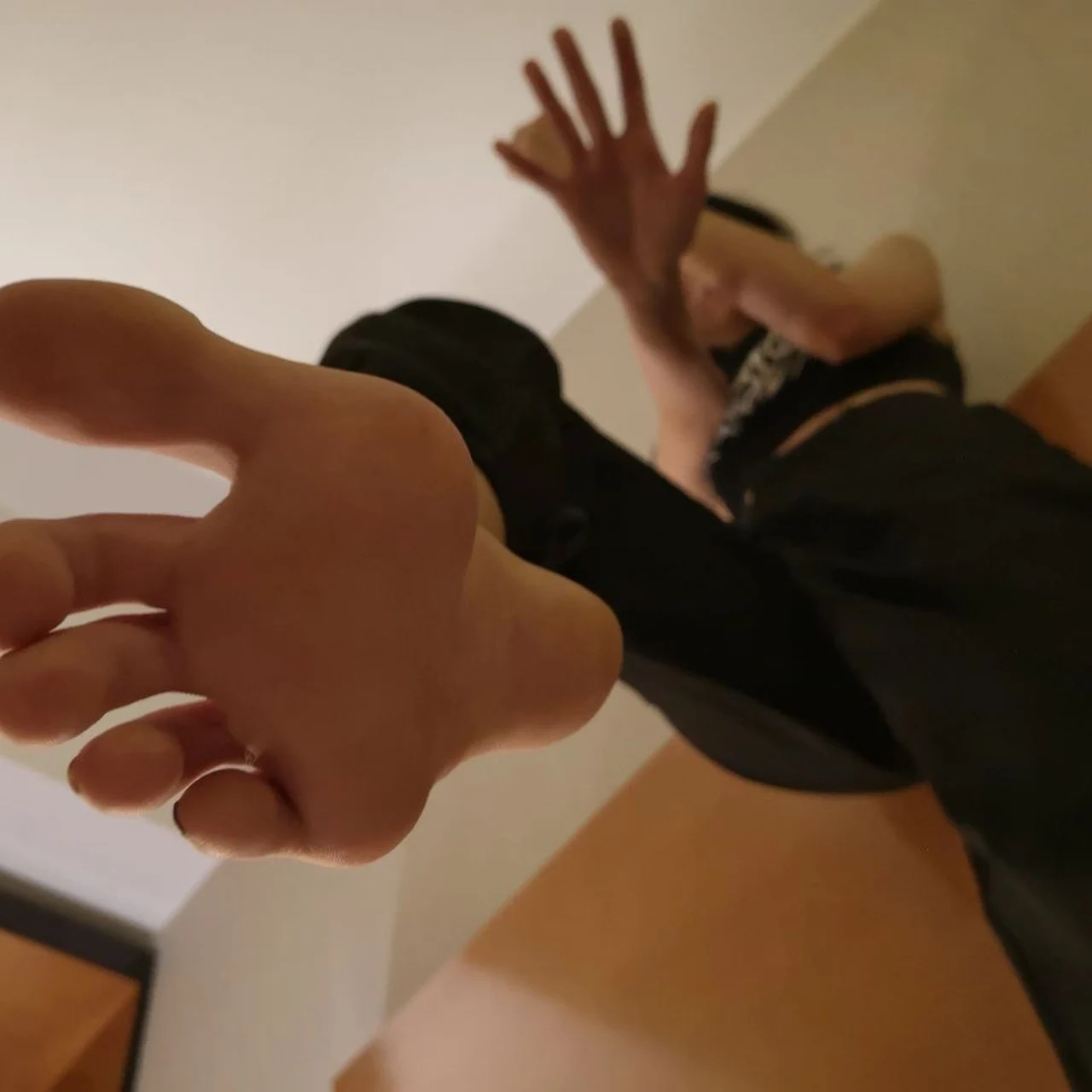 Feet Miss Chiara 👣 - OnlyFans model