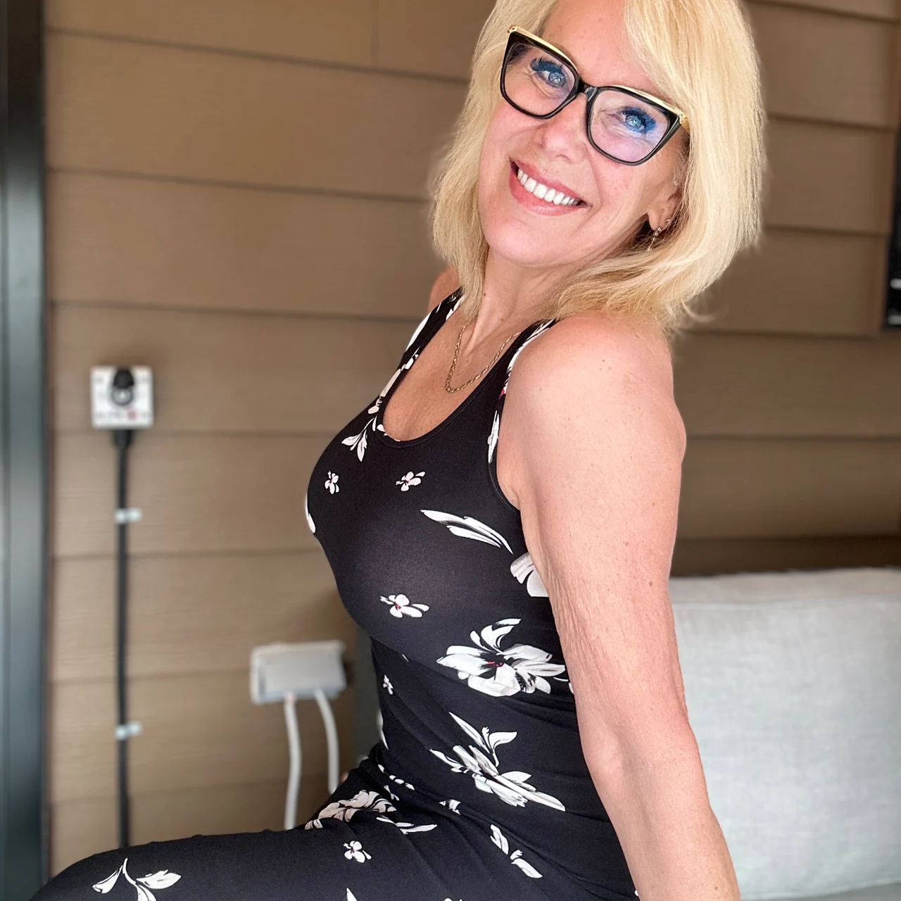 FitCougar Bianca - OnlyFans model