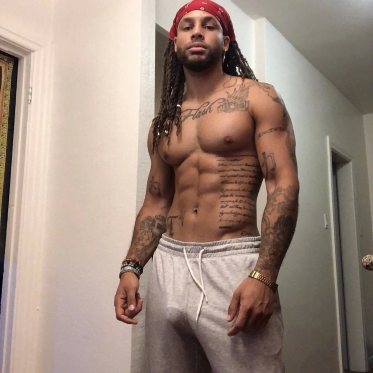 FlashmanWade - OnlyFans model