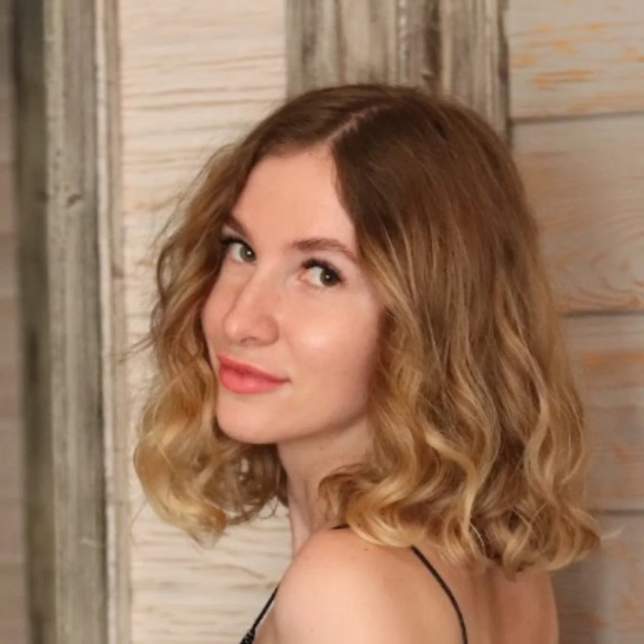 Vikky - OnlyFans model