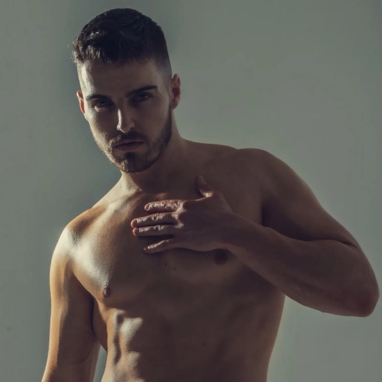 Gainzjamesmcg - OnlyFans model