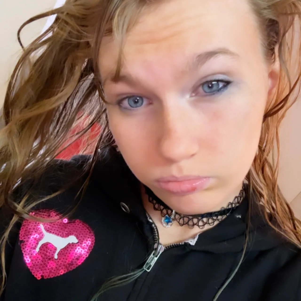 Autumn star 😋💕👅 - OnlyFans model