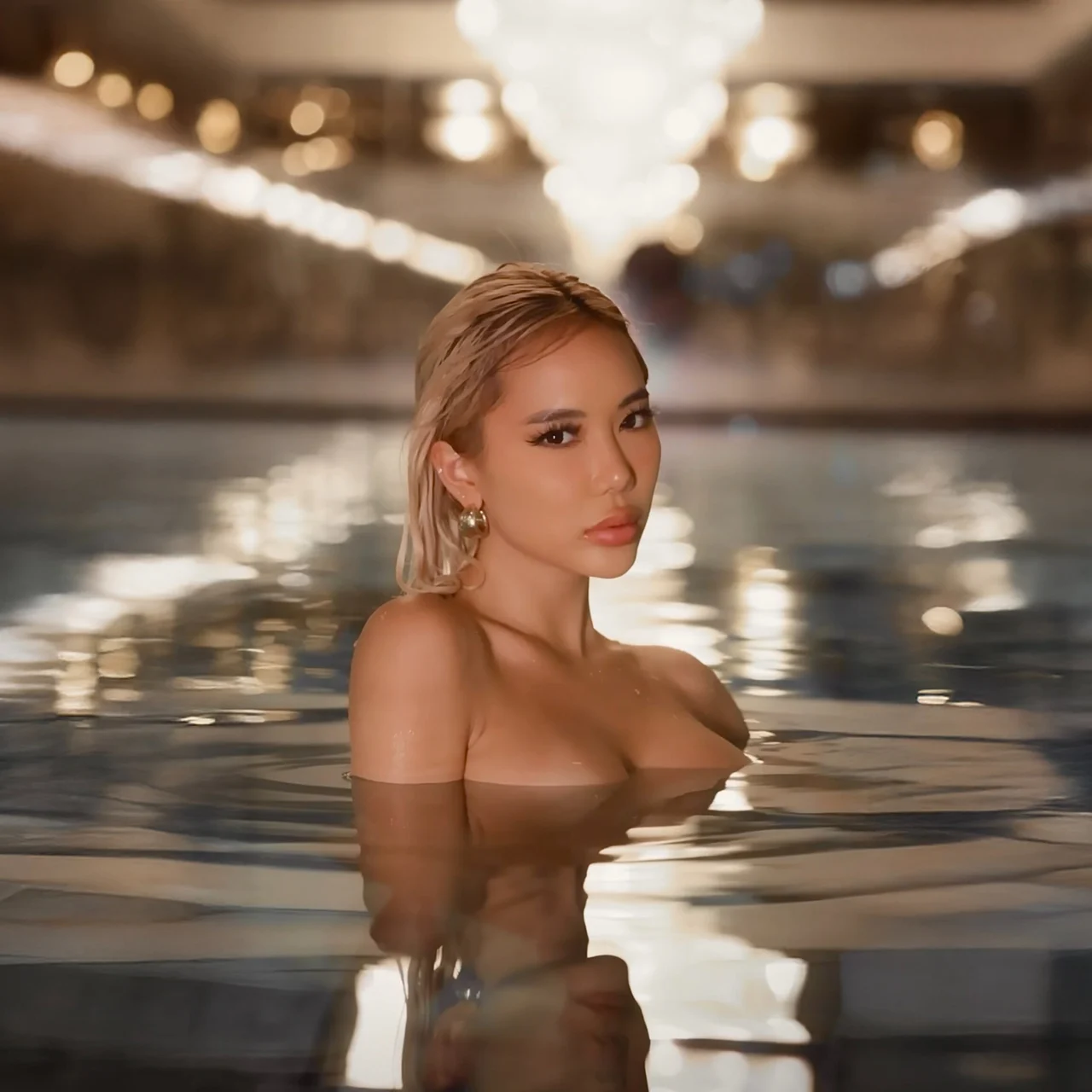 GimmeMo 🤸🏼‍♀️ RATED #1 ASIAN ⭐️ - OnlyFans model