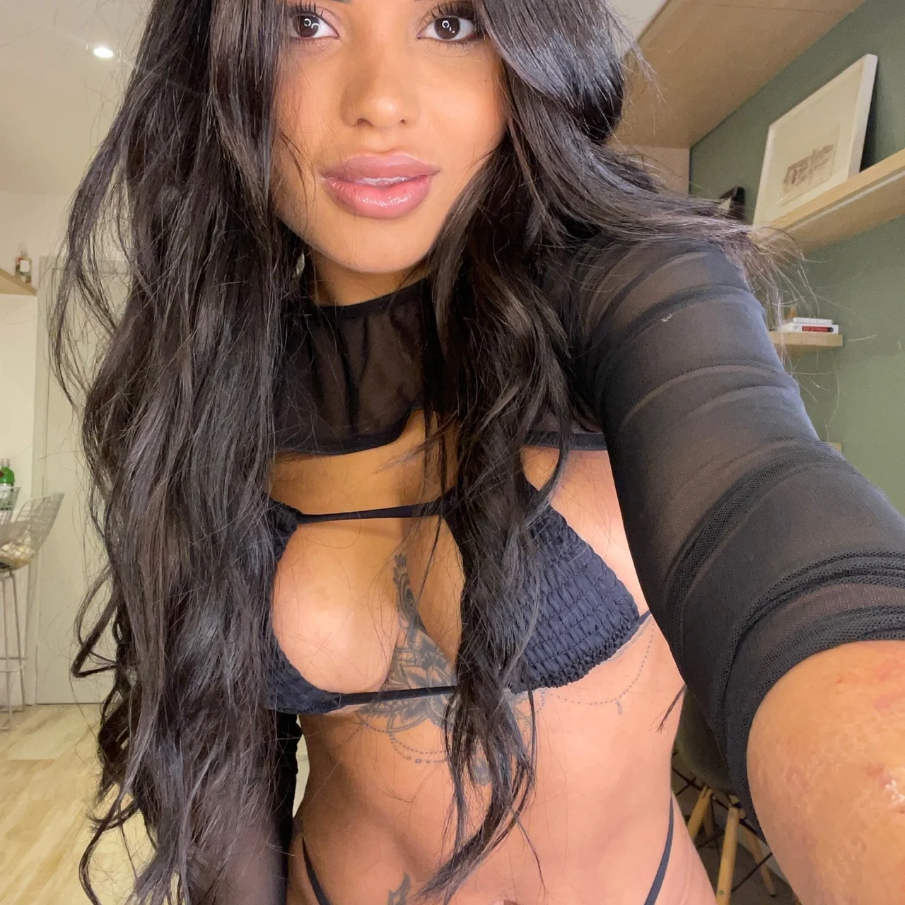 Geovanna Paes - OnlyFans model