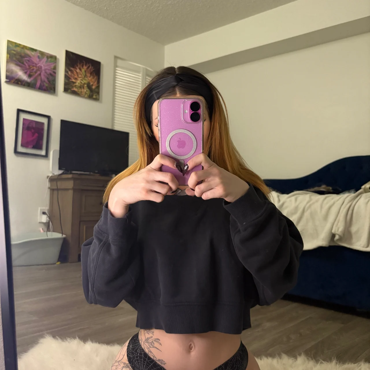 Lana Luxe - OnlyFans model