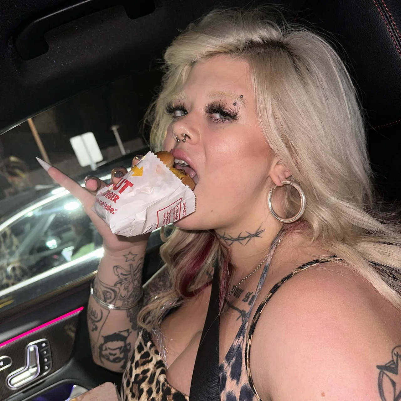 GODTHIIC - OnlyFans model