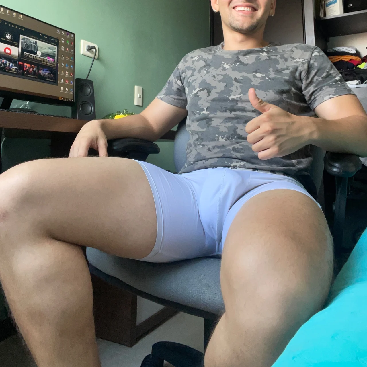 Gruesomedallo - OnlyFans model