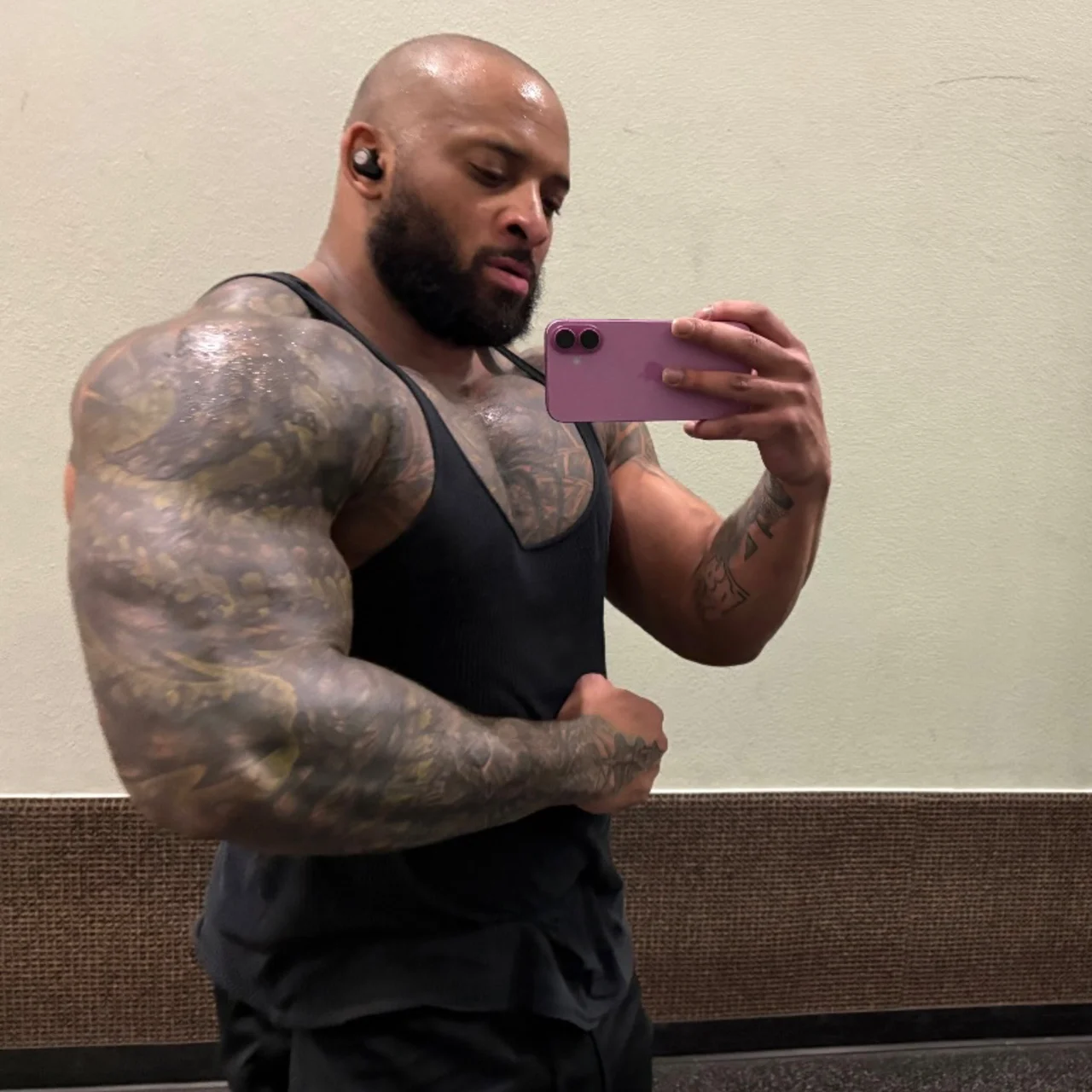 Gym Zaddy Venom - OnlyFans model