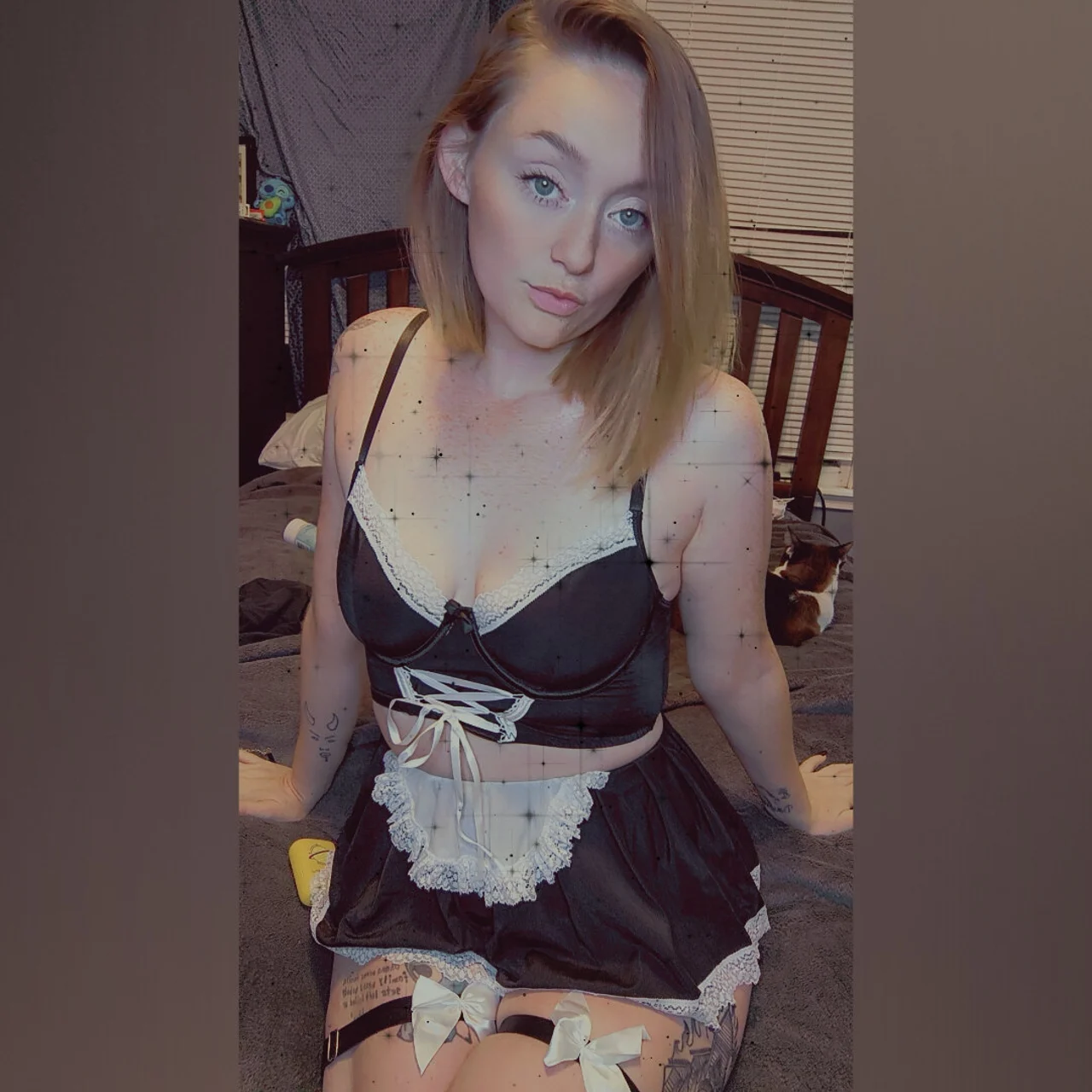 Handbanana - OnlyFans model