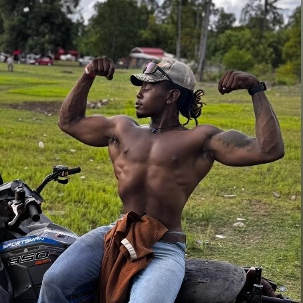 Handsomedevan - OnlyFans model