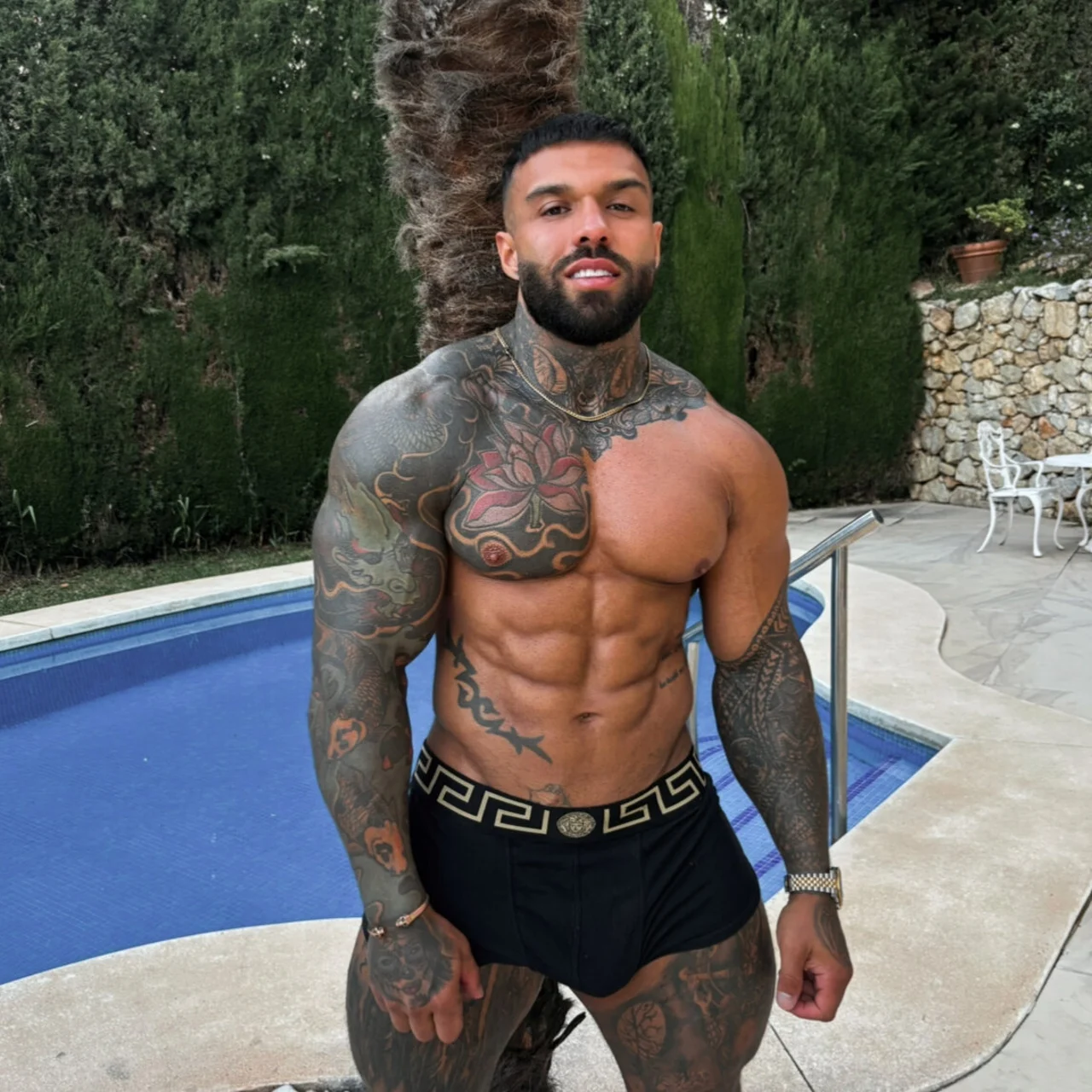 Troyz world 🌎 - OnlyFans model